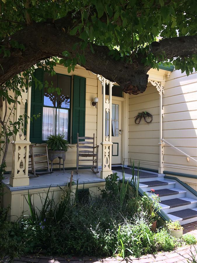 The Squibb Houses Bed & Breakfast Cambria Exterior photo